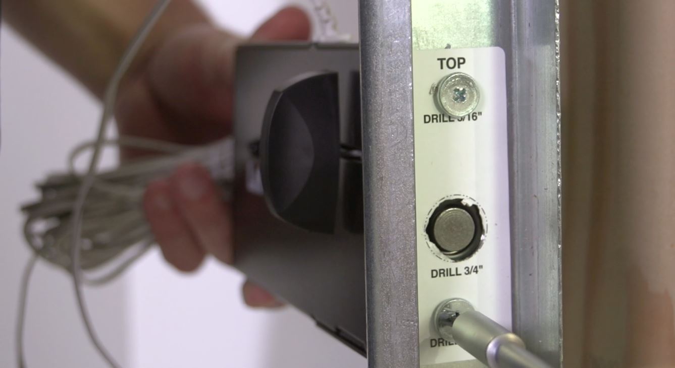 841LM Automatic Garage Door Lock
